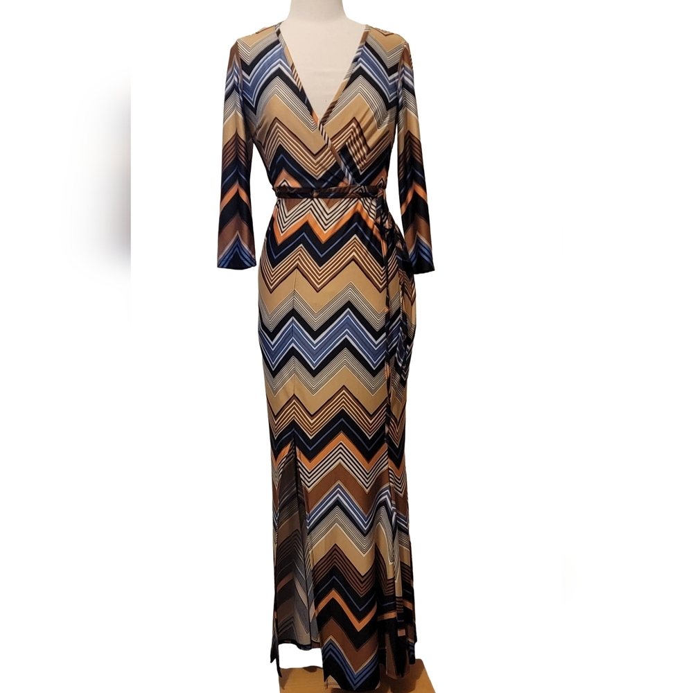 Venus Chevron Bodycon Belted Slit Maxi Dress - Picture 2 of 10